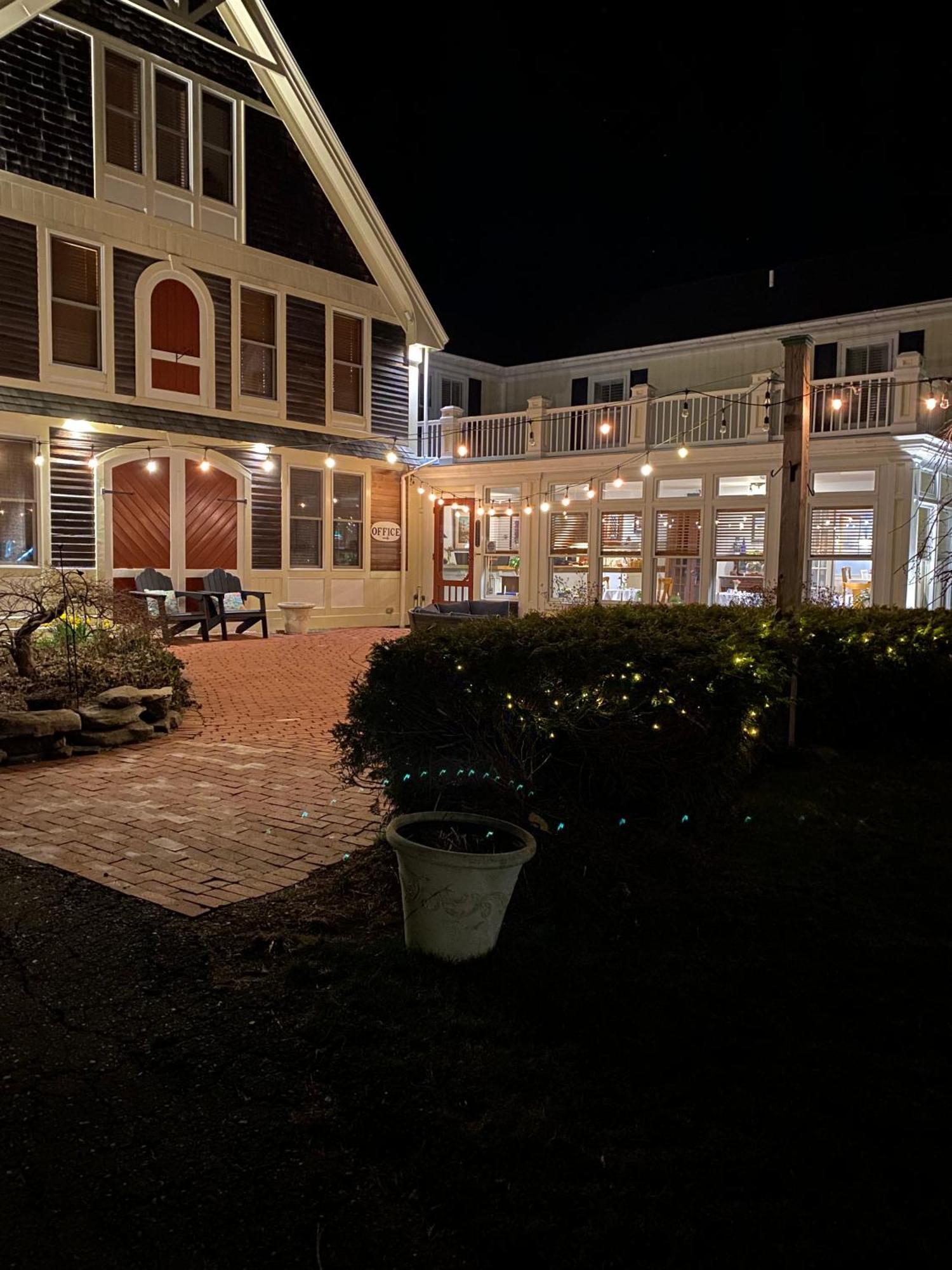 Spouter Inn Bed & Breakfast Lincolnville Exterior foto
